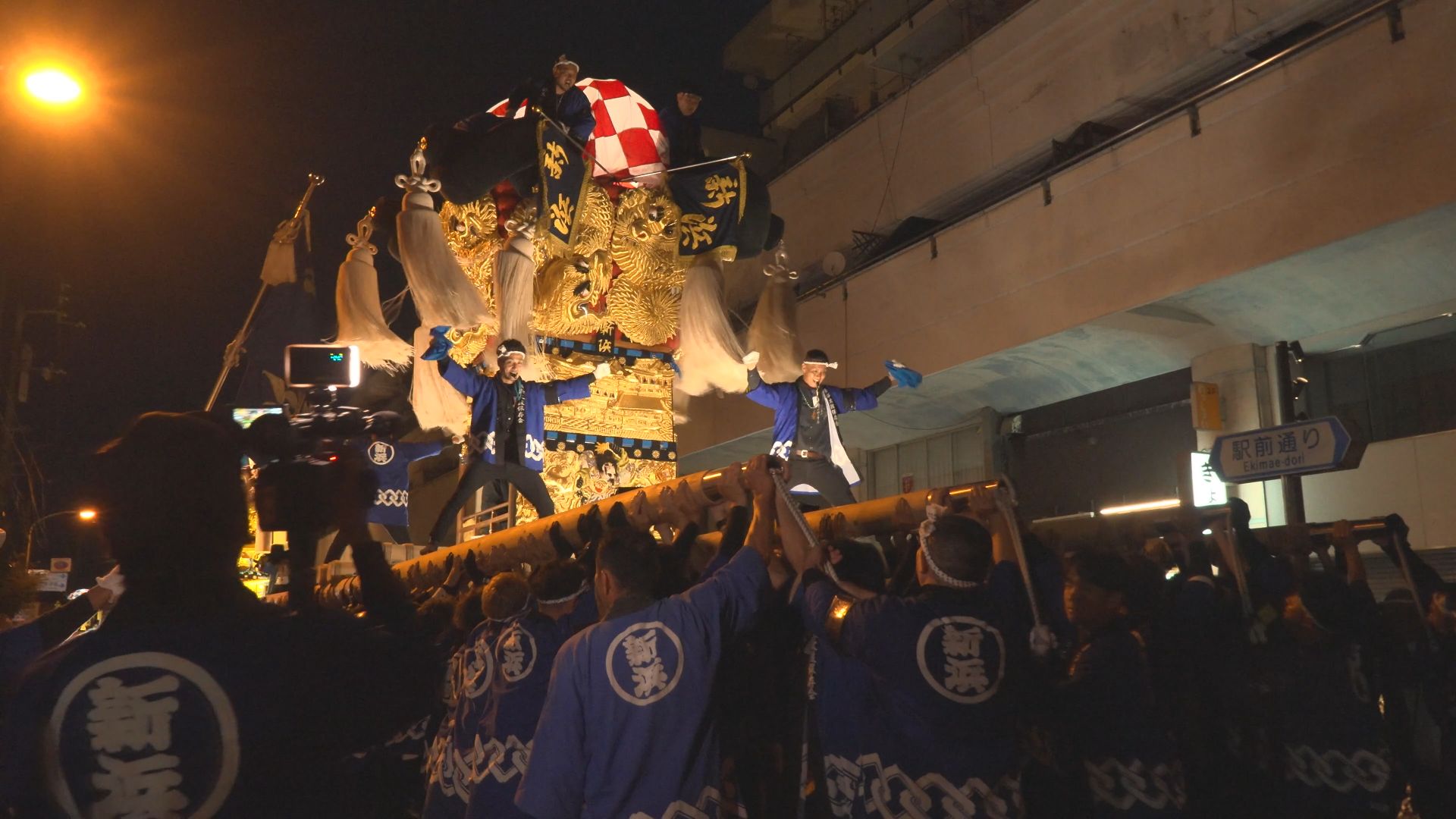 みどころ_令和7年度坂出八幡神社 神幸祭～ＪＲ坂出駅前太鼓台競演～_midokoro